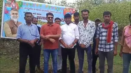 घुवारा: कैबिनेट मंत्री प्रहलाद सिंह पटेल के जन्मदिन पर भगवाँ में 65 पौधे लगाए गए