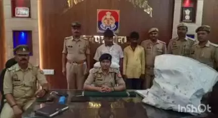 घोरावल: रॉबर्ट्सगंज कोतवाली पुलिस ने चोरी के दो आरोपियों को किया गिरफ्तार, कब्जे से चोरी का स्ट्रीट लाइट बरामद