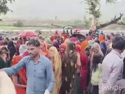 कन्नौद: मुख्यमंत्री मोहन यादव ने वन मंत्री को खिवनी अभ्यारण के पीड़ित आदिवासियों से मिलने भेजा