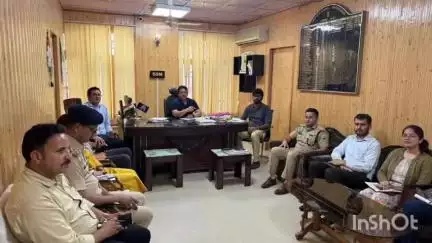रोहड़ू: SDM कार्यालय रोहडू में भांग उखाड़ो अभियान को लेकर आज हुई महत्वपूर्ण बैठक