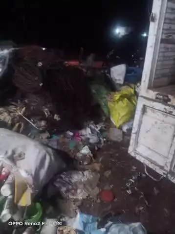सहसपुर लोहारा: सिल्हाटी के कबाड़ी दुकान से कबाड़ी समान चोरी करते एक युवक को पकड़कर पुलिस को सौंपा, पुलिस ने लिया हिरासत में