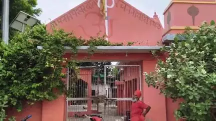 जयसिंहपुर: रायचंदपुर मनकामेश्वर शिव बाबा मंदिर पर प्रतिवर्ष विशाल भंडारे का आयोजन होता है