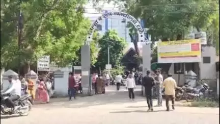 धुळे: जिल्ह्यातील एका पाड्यात अल्पवयीन मुलीवर  सामूहिक बलात्कार प्रकरणातील ५ आरोपींना जन्मठेप