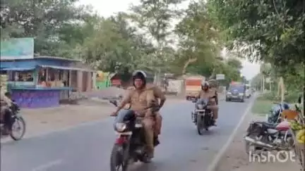महसी: खैरीघाट, हरदी व रामगांव थाना क्षेत्र में मुहर्रम त्यौहार को लेकर CO की अगुवाई में भारी पुलिस बल ने किया रूट मार्च