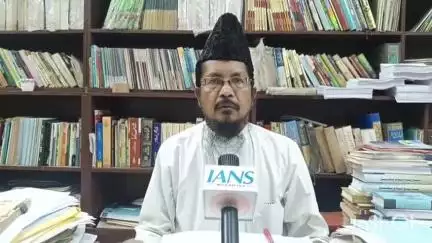 बरेली: ऑल इंडिया मुस्लिम जमात के राष्ट्रीय अध्यक्ष मौलाना शहाबुद्दीन ने समाजवादी पार्टी के मुखिया अखिलेश यादव पर दिया बड़ा बयान