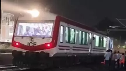 प्रयागराज के सूबेदारगंज में ट्रेन से गिरने से युवक की मौत, परिवार को दी गई सूचना