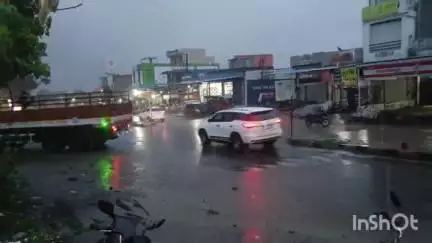 मल्हारगढ़: पिपलियामंडी में हर महीने के आखिरी रविवार को किराना दुकानें रहेंगी बंद, व्यापारियों ने आपसी सहमति से लिया फैसला