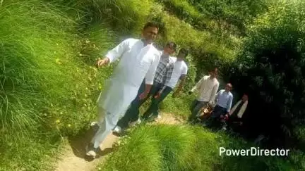 रामगढ़: सुनकिया, सरगाखेत व गहना के ग्रामीणों ने विधायक राम सिंह कैड़ा को क्षेत्र की समस्याओं से कराया अवगत