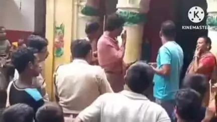 পাত্রসায়র: বাঁকুড়ায় পর পর দুটি কালি মন্দিরে সোনার গহনা চুরিকে ঘিরে তীব্র চাঞ্চল্য ছড়ালো এলাকায়
