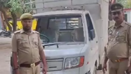 हाटा: अहिरौली बाजार पुलिस ने गोवध अधिनियम के तहत ₹7 लाख कीमत की पिकअप गाड़ी को किया ज़ब्त