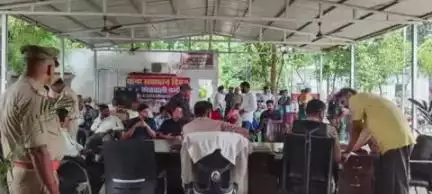 चंदौली: सदर कोतवाली परिसर में आयोजित थाना समाधान दिवस में 10 मामले सामने आए, लेकिन एक भी नहीं हुआ निपटारा