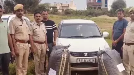 माण्डलगढ़: पदमपुरा के पास खंगारजी का खेड़ा मार्ग पर पुलिस की नाकाबंदी तोड़कर तस्कर ने कार छोड़कर भागा