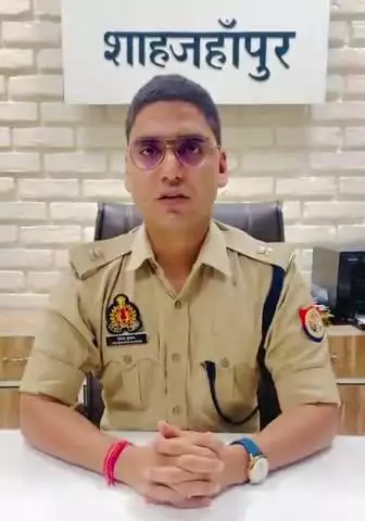 शाहजहांपुर: शाहजहाँपुर रेलवे स्टेशन को बम से उड़ाने की धमकी देने वाले व्यक्ति को पुलिस ने किया गिरफ्तार, SP सिटी ने दी जानकारी
