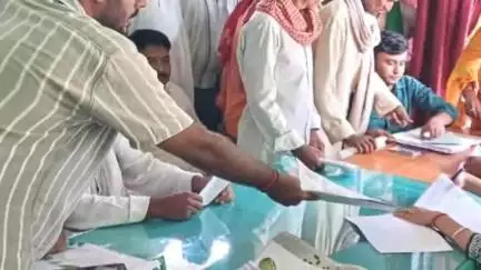 डेहरी: रोहतास जिले में जनता दरबार का आयोजन