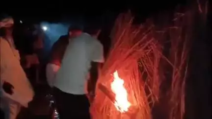बेल्थरा रोड: सरयू में डूबे वृद्ध किसान का शव पोस्टमार्टम के बाद गांव पहुंचा, गुलौरा घाट पर हुआ अंतिम संस्कार, पूर्व विधायक भी पहुंचे