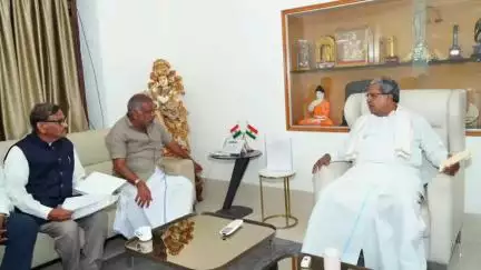 ತುಮಕೂರು: ಬೆಂಗಳೂರಿನಲ್ಲಿ ಸಿಎಂಯನ್ನು ಭೇಟಿ ಮಾಡಿದ ಮಾಧುಸ್ವಾಮಿ, ಬಿಜೆಪಿ ಬಿಟ್ಟು ಕಾಂಗ್ರೆಸ್ ಗೆ ಬರ್ತಾರಾ ಜೆಸಿಎಂ ?