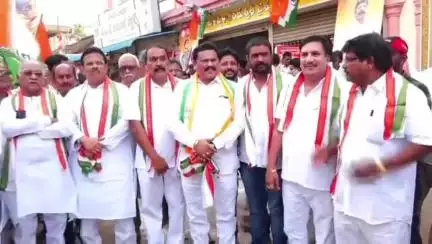 నా ఫోన్ ట్యాపింగ్ జరిగిందంటూ అమలాపురం లో  వైయస్ షర్మిల హాట్ కామెంట్స్