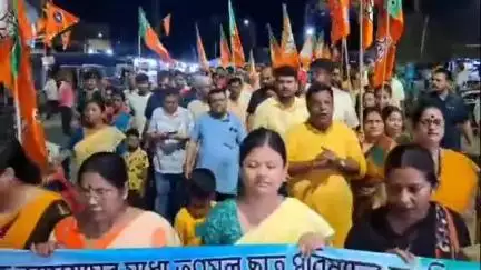 দেশপ্রাণ: কসবা ল'কলেজে তরুণীর গণধর্ষণের অভিযোগে আজ কাঁথিতে প্রতিবাদ মিছিল করলো BJP উপস্থিত সাংসদ সৌমেন্দু অধিকারী