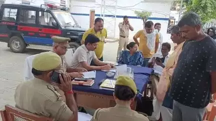 सवायजपुर: पाली थाने में तहसीलदार की अध्यक्षता में थाना समाधान दिवस का हुआ आयोजन, फरियादियों की लगी भीड़
