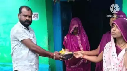 शाहनगर: ग्राम पंचायत खमतरा में सरपंच प्रतिनिधि ध्रुव सिंह की अनूठी पहल, गर्भवती महिलाओं को वितरित किया पोषण आहार