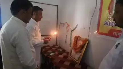 कोटर: रामपुर बघेलान में बीज वितरण कार्यक्रम आयोजित किया गया