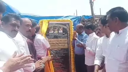 రూరల్ లో పలు అభివృద్ధి కార్యక్రమాలకు శంకుస్థాపనలు చేసిన రూరల్ ఎమ్మెల్యే పంతం నానాజీ