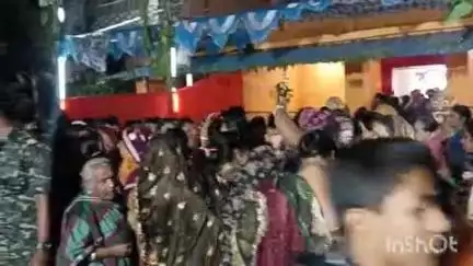 ଫୁଲବାଣୀ ସହର: କନ୍ଧମାଳ ରେ ଆଜି ତିନି ଠାକୁର ମାଉସୀମା ମନ୍ଦିର କୁ କଲେ ପ୍ରବେଶ,ସନ୍ଧ୍ୟା ସମୟରେ ତିନି ଠାକୁର ଙ୍କୁ ଦର୍ଶନ କରିଛନ୍ତି ଶହ ଶହ ଶ୍ରଦ୍ଧାଳୁ