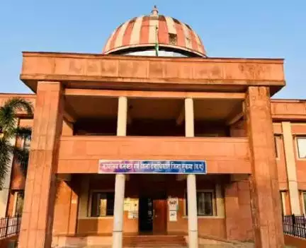 सुकमा: कलेक्टर ने जिला स्तरीय प्रशिक्षण से अनुपस्थित अधीक्षकों का एक दिन का वेतन अवैतनिक करने के दिए निर्देश