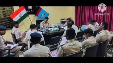 बुंडू: बुंडू अनुमंडल कार्यालय में पुलिस अधीक्षक (ग्रामीण, रांची) ने लंबित NDPS मामलों की समीक्षा की
