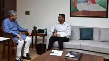 श्री गंगानगर में पूर्व केंद्रीय मंत्री निहालचंद मेघवाल ने रेल मंत्री अश्विनी वैष्णव जी से की मुलाकात