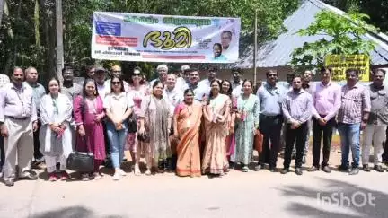തിരുവനന്തപുരം: ഭൂമി കോൺക്ലേവ്, 26 സംസ്ഥാനങ്ങളിൽ നിന്നെത്തിയ ഡെലിഗേറ്റ്സുകൾ കോട്ടുകാൽ വില്ലേജ് സന്ദർശിച്ചു
