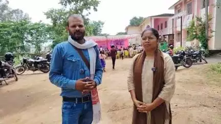 लातेहार: पल्लवी की रिपोर्ट: क्या सरकार अनुसूचित जाति एवं जनजाति के बच्चों को शिक्षा से दूर रखना चाहती है?