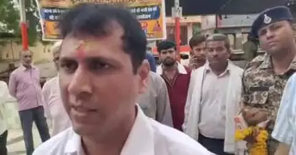 दतिया नगर: कलेक्टर वानखडे की चेतावनी: शिक्षा में शोषण बर्दाश्त नहीं किया जाएगा