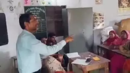 वैशाली: वैशाली प्रखंड क्षेत्र के सरकारी विद्यालयों में शिक्षक-अभिभावक संगोष्ठी का आयोजन