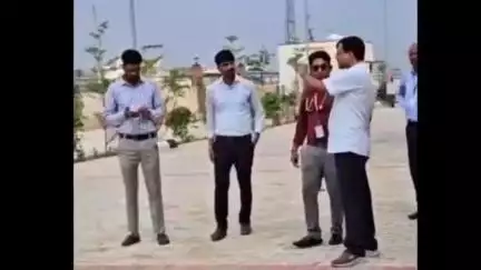 लालसोट: लालसोट के एसडीएम ने जिला चिकित्सालय का किया औचक निरीक्षण, 3 चिकित्सक सहित 58 कार्मिक मिले गैर हाजिर