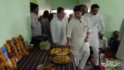 गुना नगर: धरनावदा में कुएं में पांच लोगों की मौत, केंद्रीय मंत्री सिंधिया ने जताया शोक, परिजनों से की बात