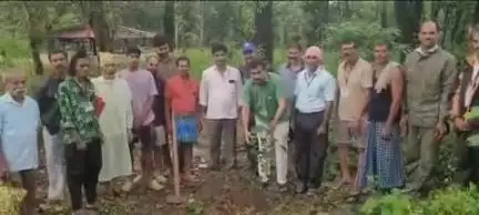 ಯಲ್ಲಾಪುರ: ಅರಣ್ಯವಿಲ್ಲದೇ ಮಾನವನಿಲ್ಲ: ಕುಂದರಗಿಯಲ್ಲಿ ಅರಣ್ಯ ಭೂಮಿ ಹಕ್ಕು ಹೋರಾಟಗಾರ ವೇದಿಕೆ ಅಧ್ಯಕ್ಷ ರವೀಂದ್ರ ನಾಯ್ಕ