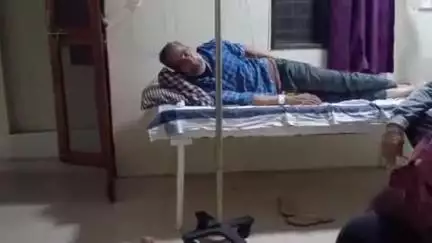 बांधवगढ़: ग्राम बड़ेरी निवासी 55 वर्षीय व्यक्ति को सांप ने काटा, ज़िला अस्पताल में भर्ती