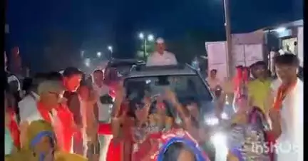 औसा: सत्तरधरवाडीत ४ कोटींच्या विकास कामांचा आमदार कराड यांच्या हस्ते शुभारंभ