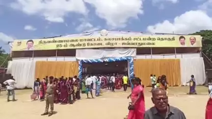 ஜமுனாமரத்தூர்: தனியார் பள்ளி மைதானத்தில் 25வது ஆண்டு கோடை விழா காவல்துறை சார்பில் 21 வகையான ஆயுதங்கள் கண்காட்சி