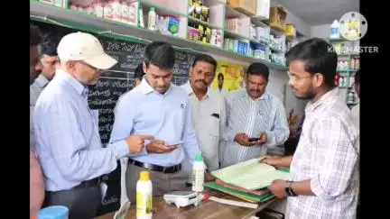 సత్తుపల్లి: నియోజకవర్గంలో పర్యటించిన జిల్లా కలెక్టర్ అనుదీప్ దురిశెట్టి, వన మహోత్సవ లక్ష్యాన్ని అధికారులు పూర్తి చేయాలని ఆదేశం