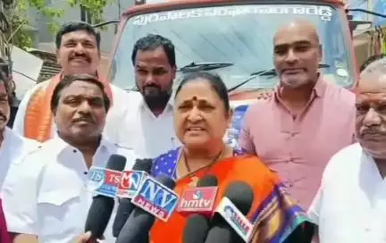 సంగారెడ్డి: 100 రోజుల ప్రణాళికతో మున్సిపాలిటీలను అభివృద్ధి వైపు తీసుకెళ్తున్నామని టీజీఐఐసీ ఛైర్మన్‌ నిర్మల జగ్గారెడ్డి వెల్లడి