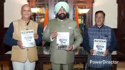 नैनीताल: राज्यपाल गुरमीत सिंह ने कुमाऊं विश्वविद्यालय की 2 महत्वपूर्ण पुस्तकों का किया विमोचन