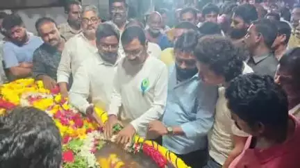 రాజోలు ఎంపీపీ కేతా శ్రీను ఆకస్మిక మృతి, నివాళులర్పించిన మంత్రి సుభాష్, ఎమ్మెల్యే దేవ వరప్రసాద్