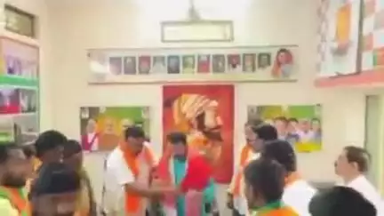 परभणी: एकता नगर येथे भारतीय जनता पार्टीच्या मंडळ अध्यक्ष, तालुकाध्यक्ष यांची बैठक पार पडली