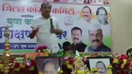 अलिबाग: संघर्षातून नेतृत्व फुलत असते त्या संघर्षाची संधी मिळाली आहे
काँग्रेस नेते सचिन सावंत यांचे प्रतिपादन