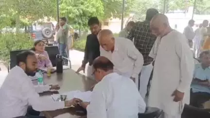 खैर: खैर कोतवाली में समाधान दिवस का आयोजन, फरियादियों की समस्याओं का किया गया निस्तारण