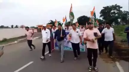 আউশগ্রাম ১: একুশে জুলাই শহীদ সমাবেশে যোগ দেওয়ার আহ্বান জানিয়ে আউশগ্রামের গোপীনাথবাটি এলাকায় মিছিল তৃণমূলের, উপস্থিত বিধায়ক