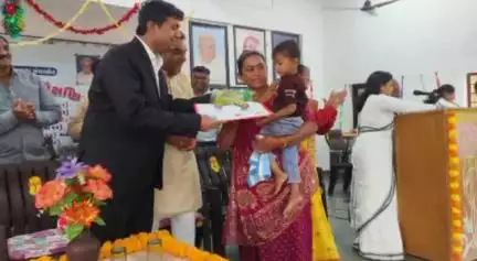 ચોટીલા: ચોટીલા નાયબ કલેકટર ની અધ્યક્ષ સ્થાને મોકાસર પિયાવા ભીમોરા ગામની પ્રાથમિક શાળામાં શાળા પ્રવેશત્સવ યોજાયો