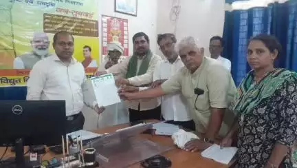 खैर: खैर में विद्युत समस्या से पीड़ित किसानों ने समाधान की मांग की